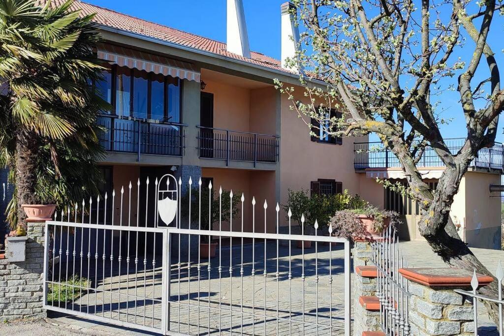Il Canto Del Gallo Casa Vacanze Ristorante Pizzeria Cassinasco Luaran gambar